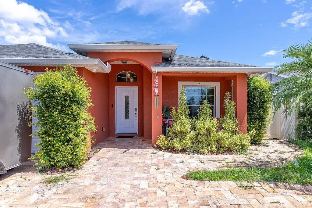 4907 Carlyle Road Tampa FL 33615