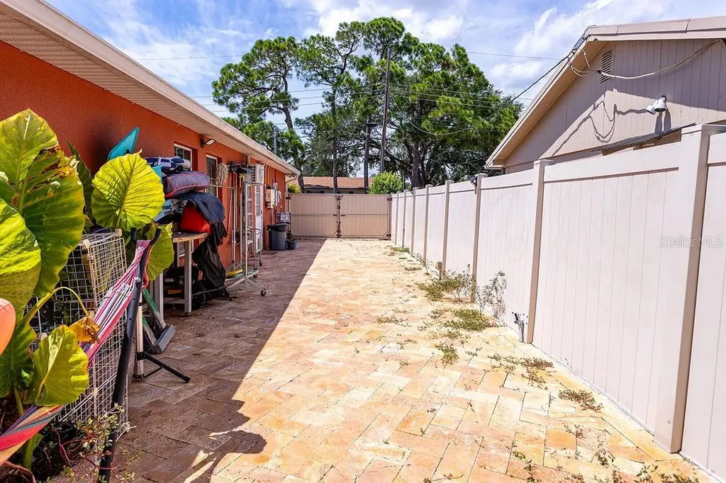 4907 Carlyle Road Tampa FL 33615