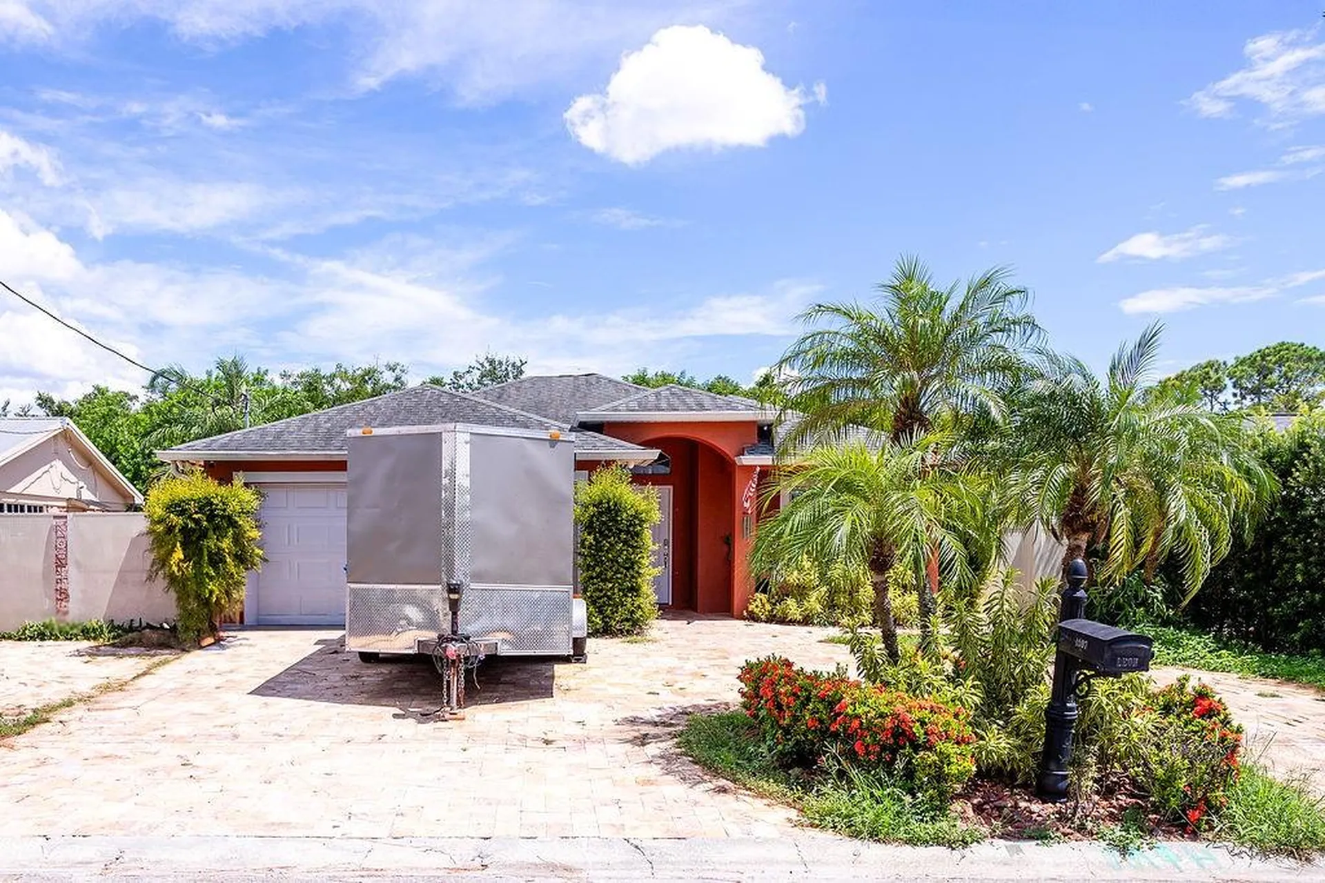4907 Carlyle Road Tampa FL 33615