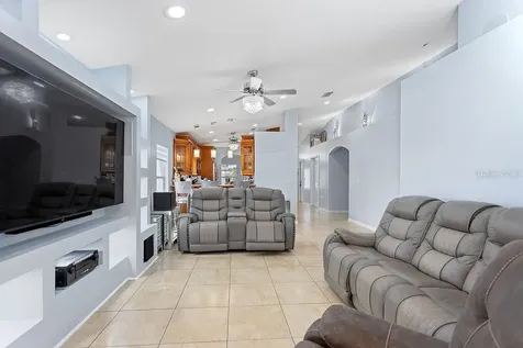 4907 Carlyle Road Tampa FL 33615