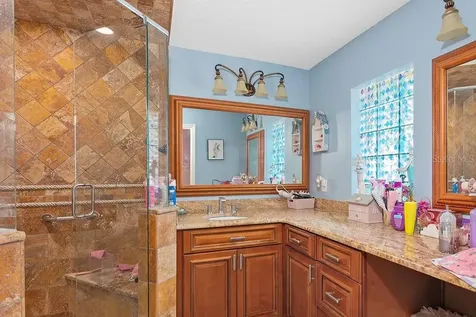 4907 Carlyle Road Tampa FL 33615