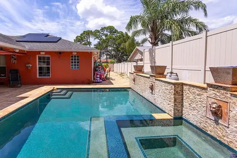4907 Carlyle Road Tampa FL 33615