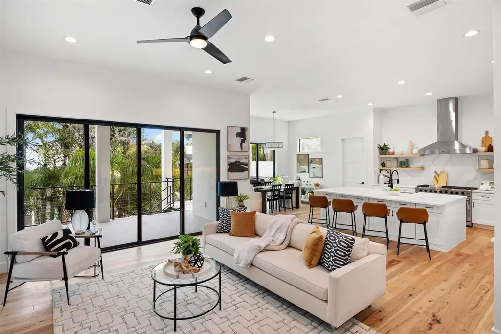 226 Garden Lane Sarasota FL 34242