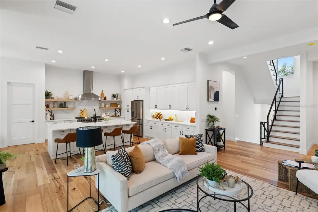 226 Garden Lane Sarasota FL 34242