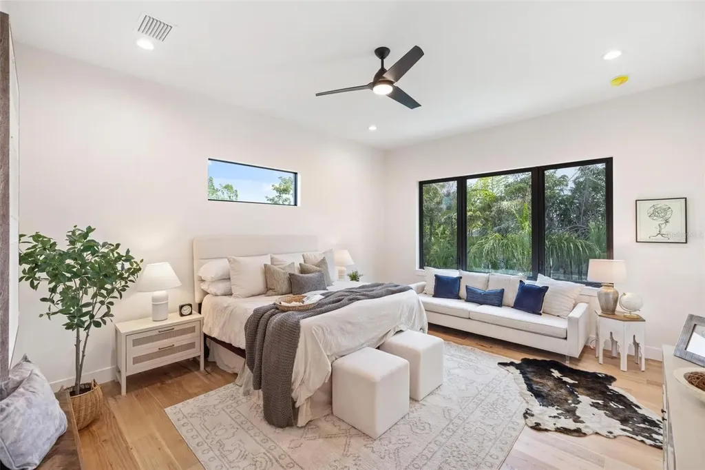 226 Garden Lane Sarasota FL 34242