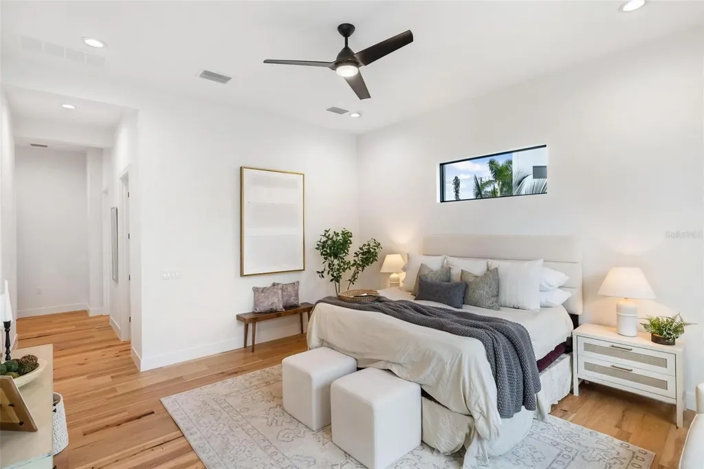226 Garden Lane Sarasota FL 34242