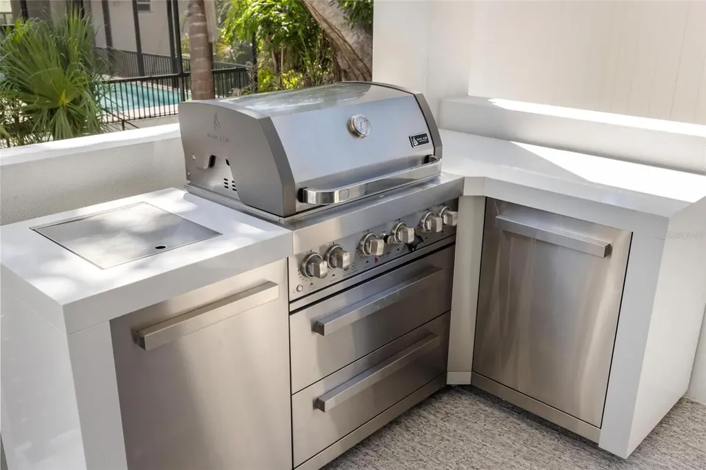 226 Garden Lane Sarasota FL 34242