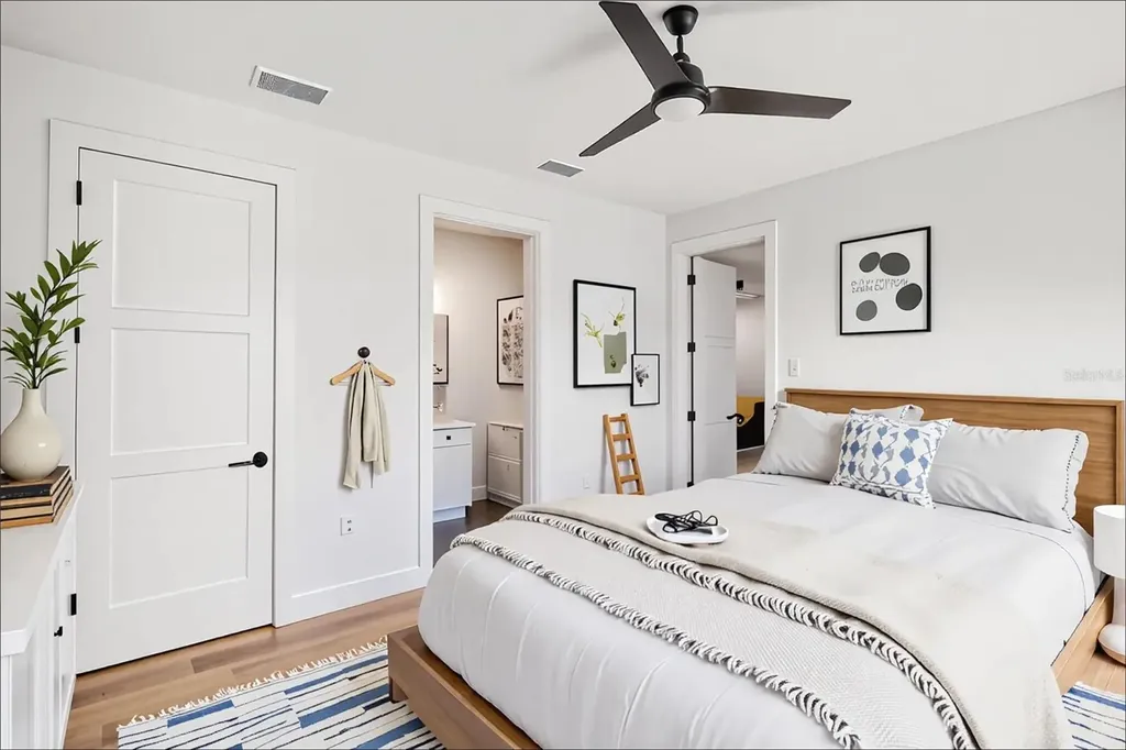 226 Garden Lane Sarasota FL 34242