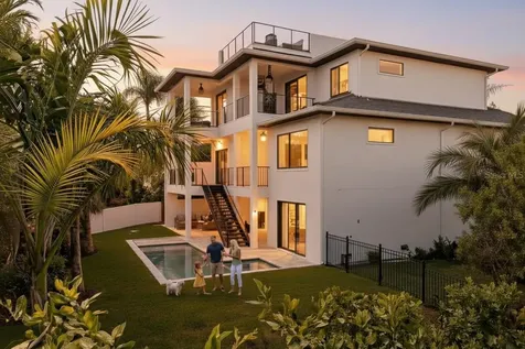 226 Garden Lane Sarasota FL 34242