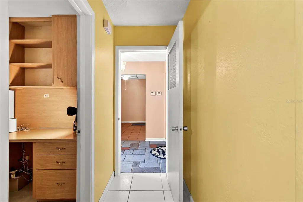 2670 Pinellas Point Drive S St Petersburg FL 33712