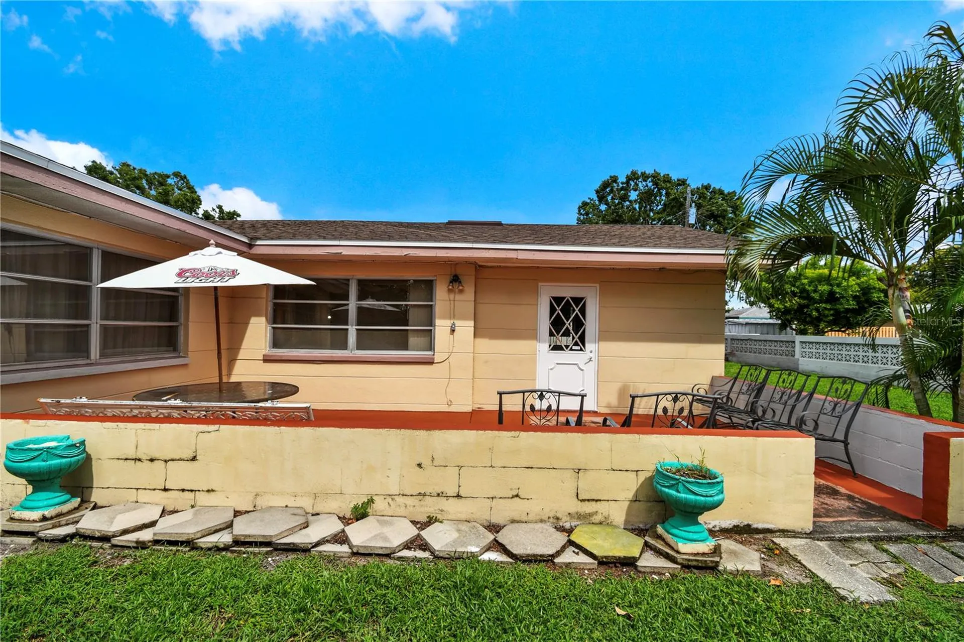 2670 Pinellas Point Drive S St Petersburg FL 33712
