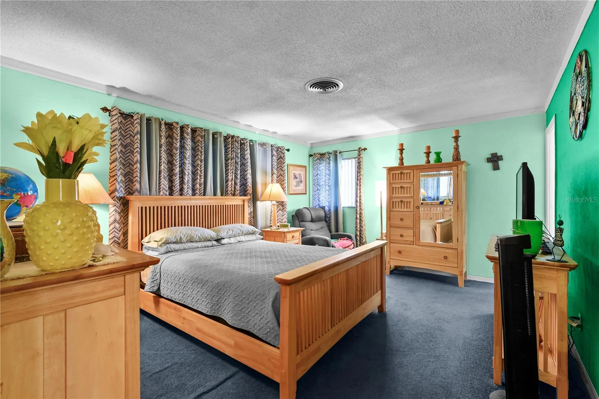 2670 Pinellas Point Drive S St Petersburg FL 33712