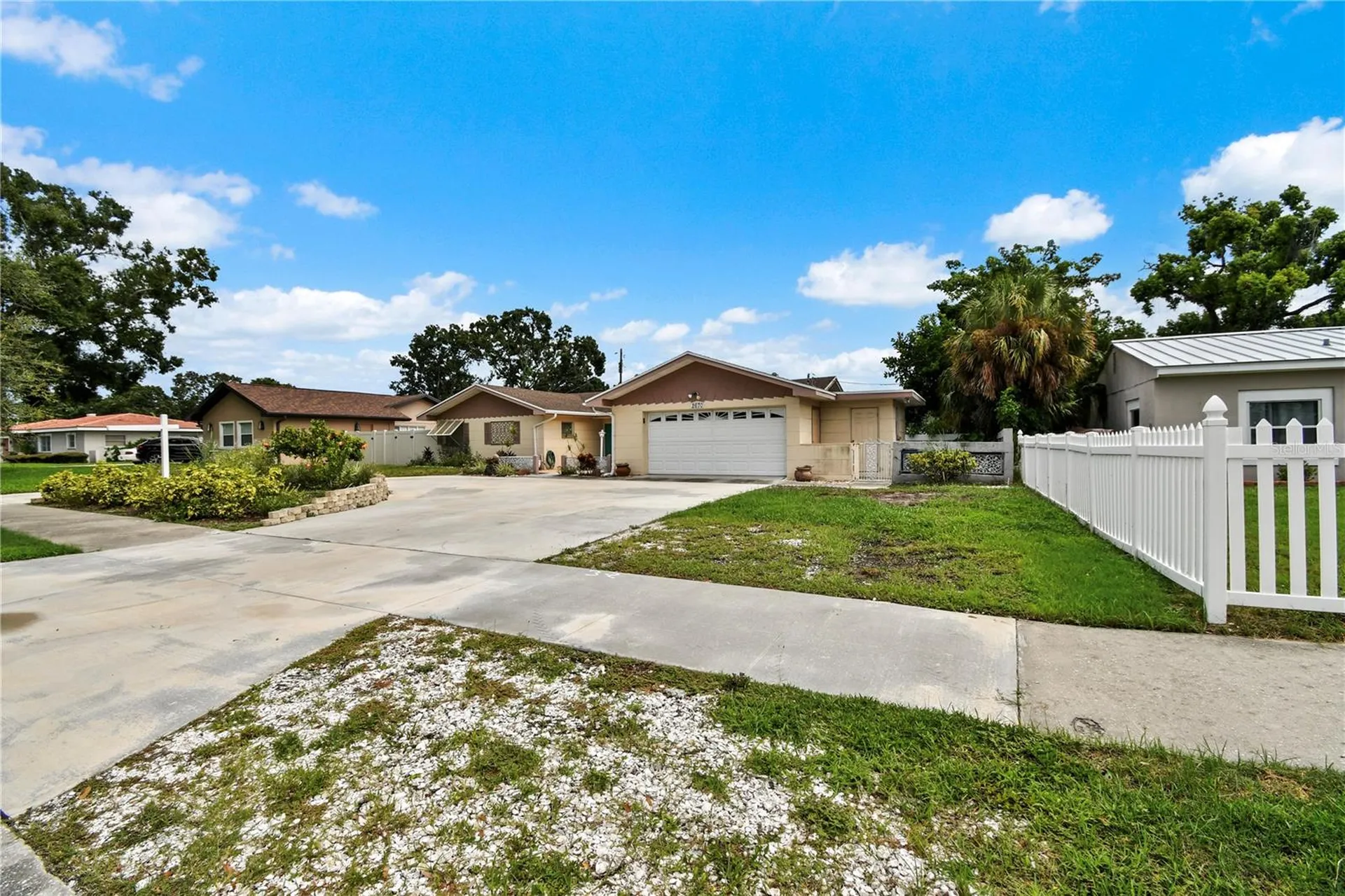2670 Pinellas Point Drive S St Petersburg FL 33712