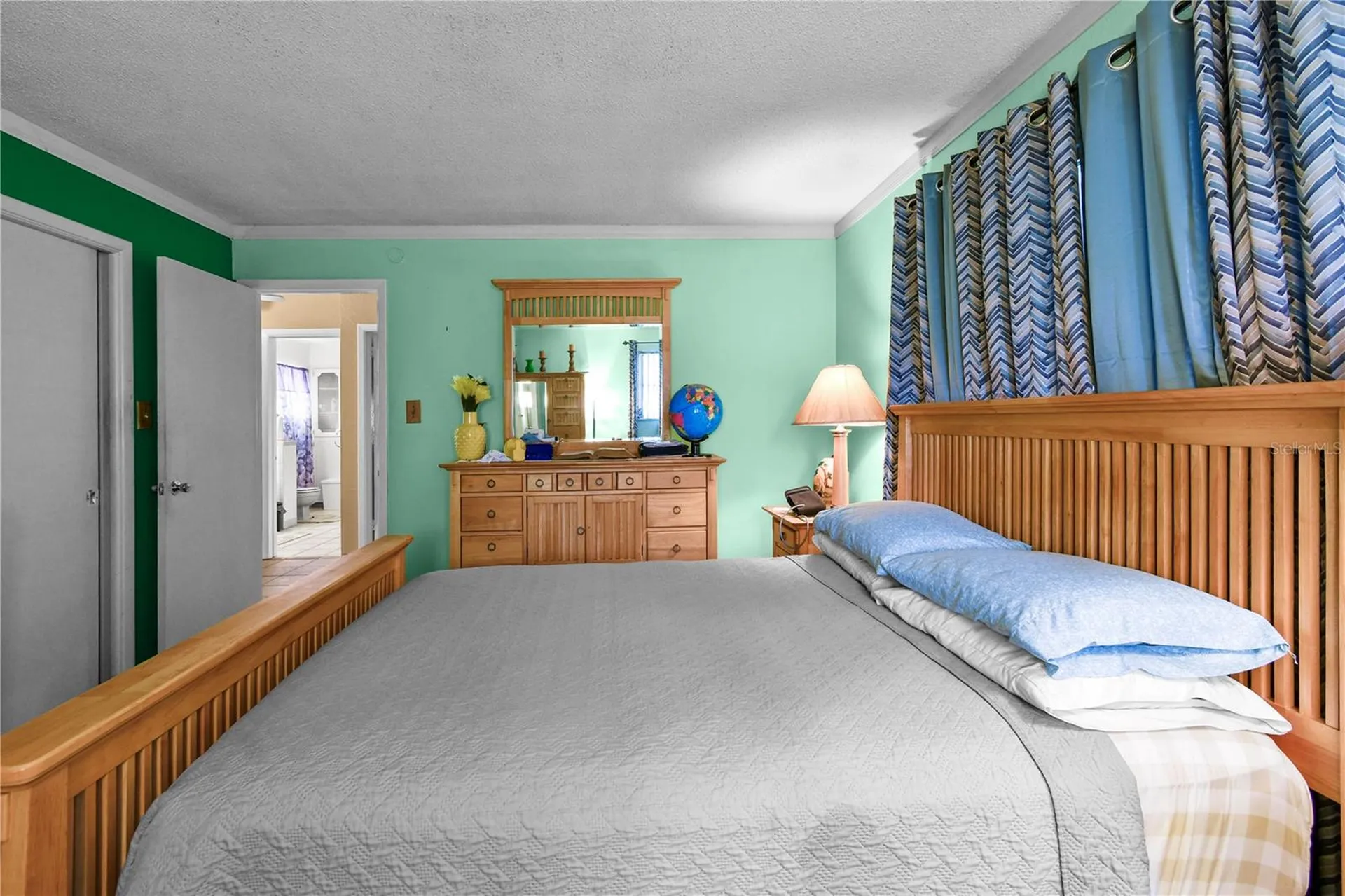 2670 Pinellas Point Drive S St Petersburg FL 33712