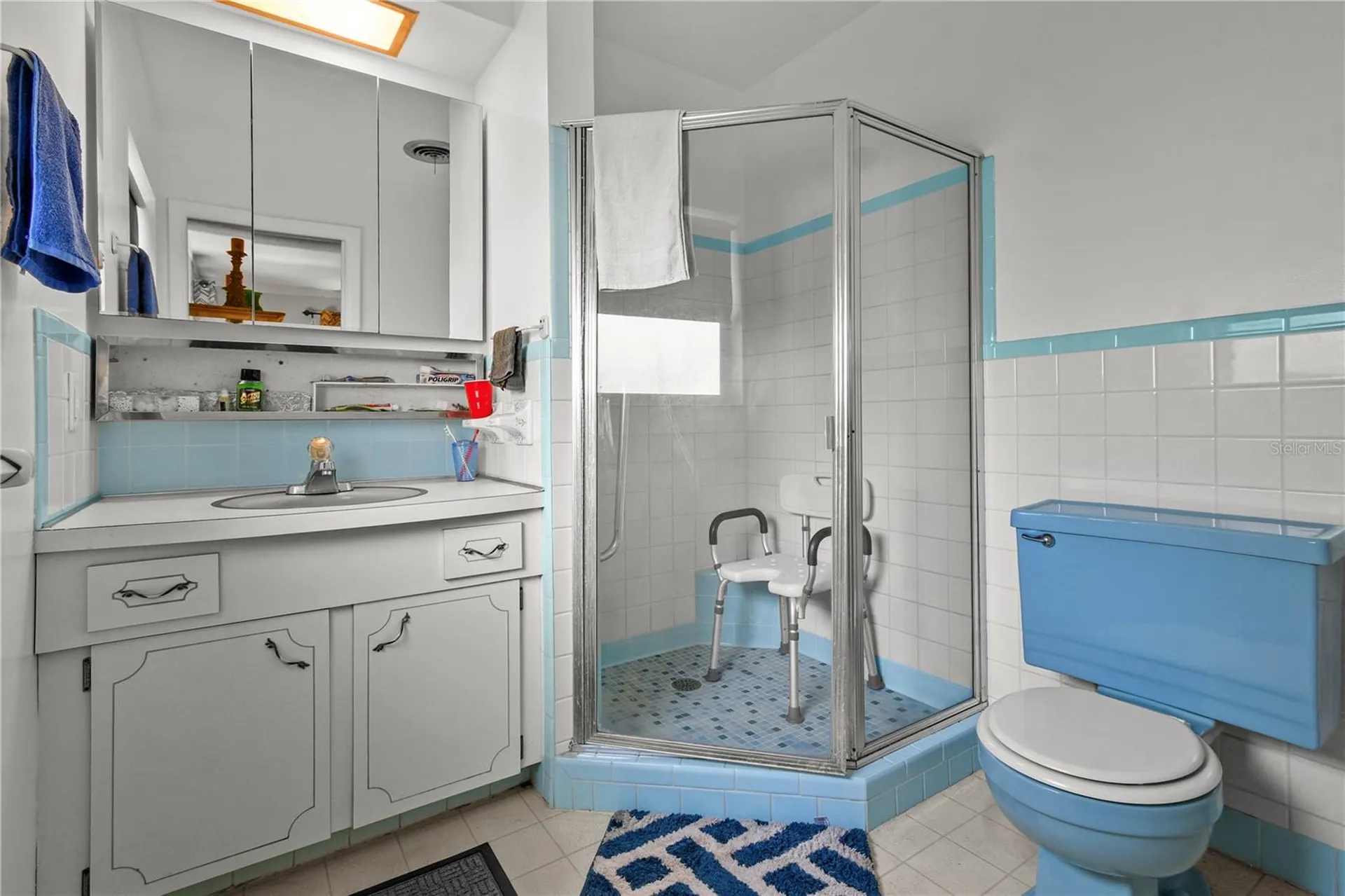 2670 Pinellas Point Drive S St Petersburg FL 33712