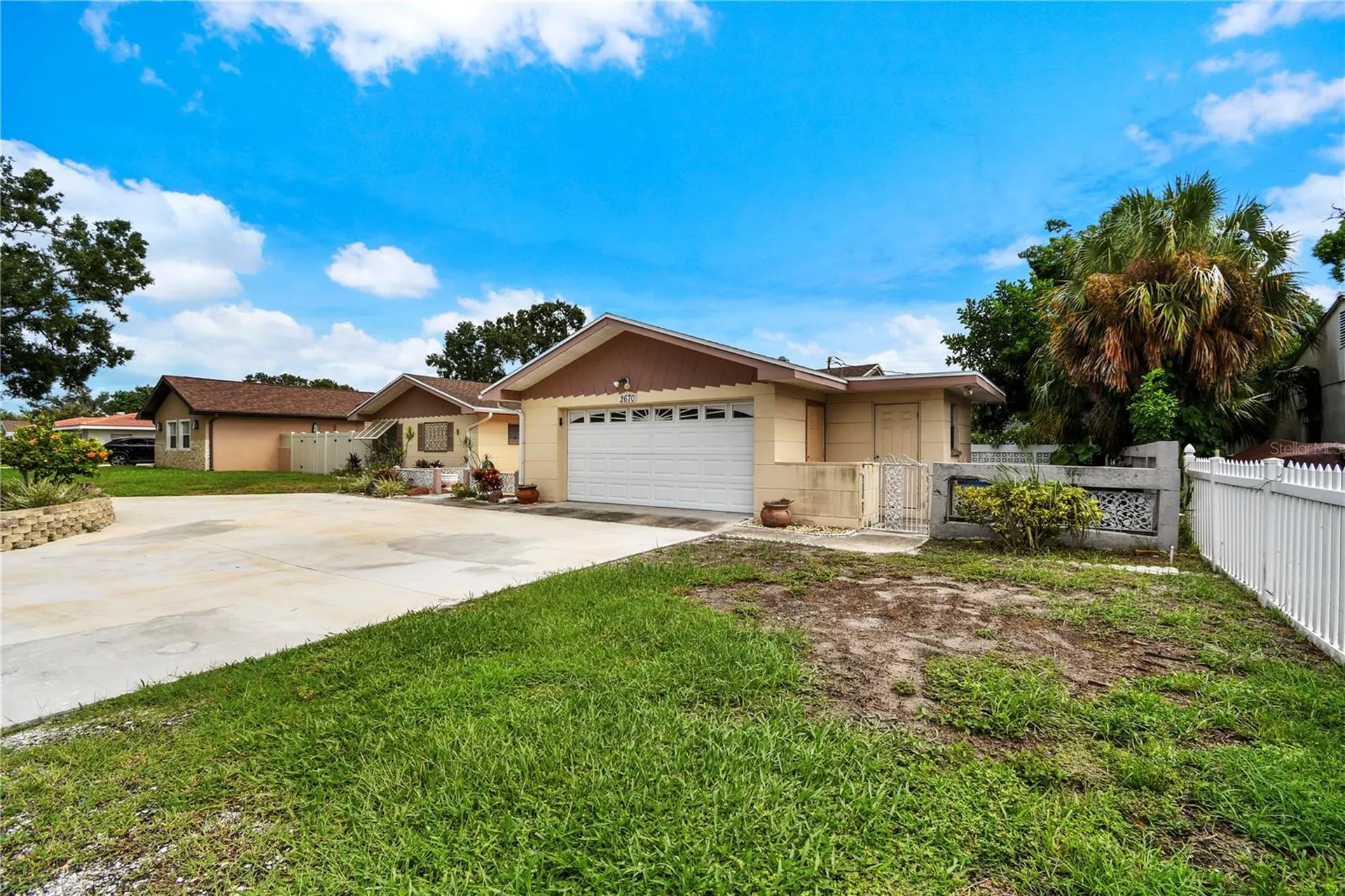 2670 Pinellas Point Drive S St Petersburg FL 33712