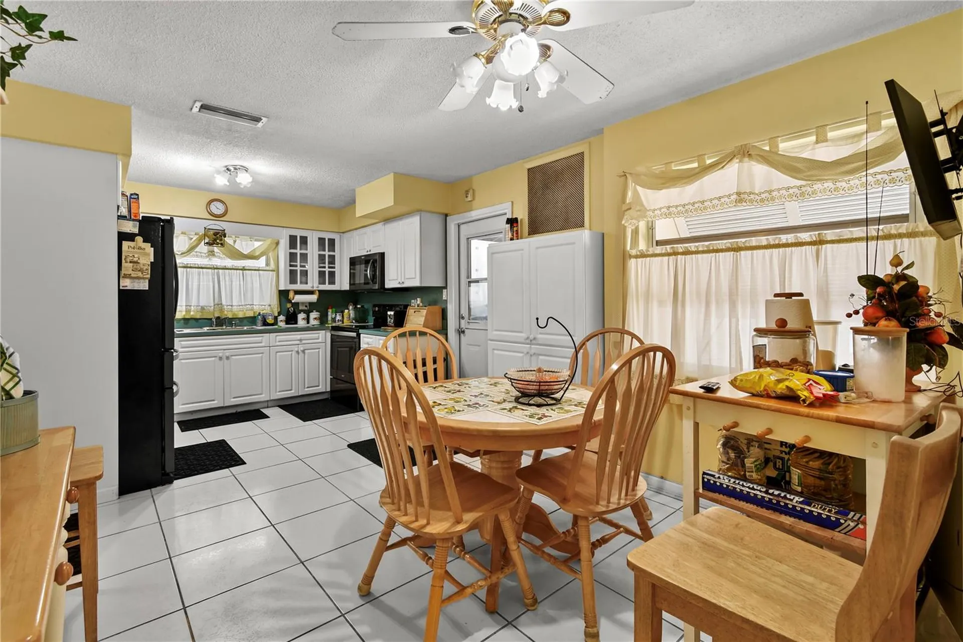 2670 Pinellas Point Drive S St Petersburg FL 33712