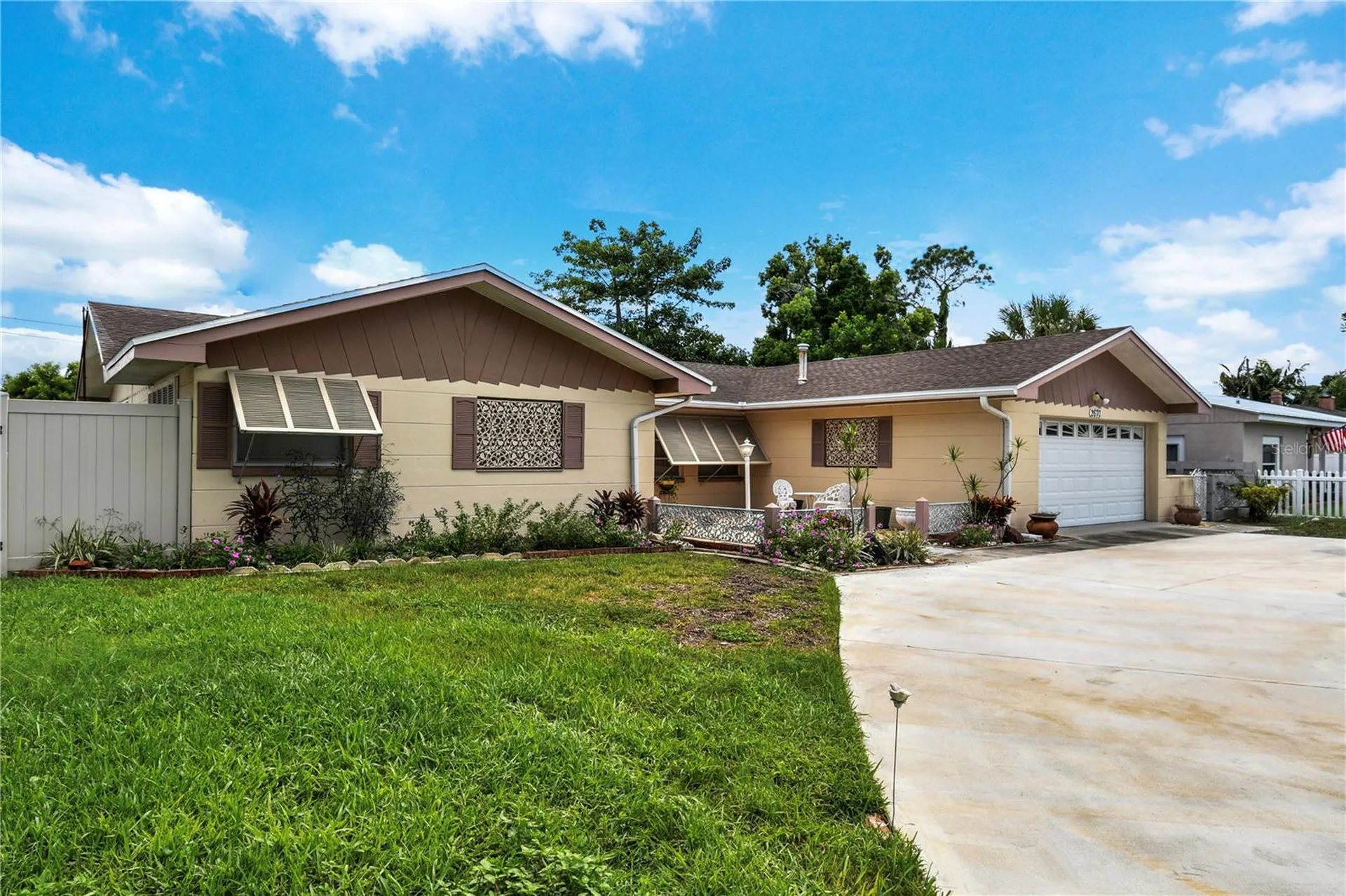 2670 Pinellas Point Drive S St Petersburg FL 33712