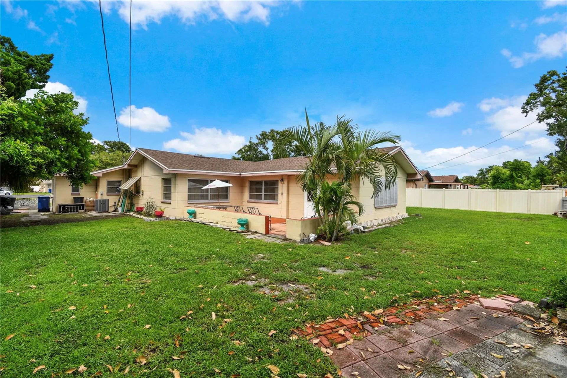 2670 Pinellas Point Drive S St Petersburg FL 33712