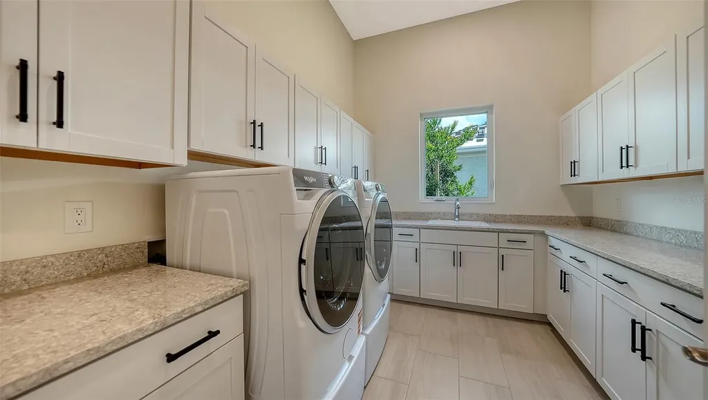 1122 Blue Shell Loop Sarasota FL 34240