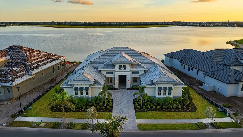 1122 Blue Shell Loop Sarasota FL 34240