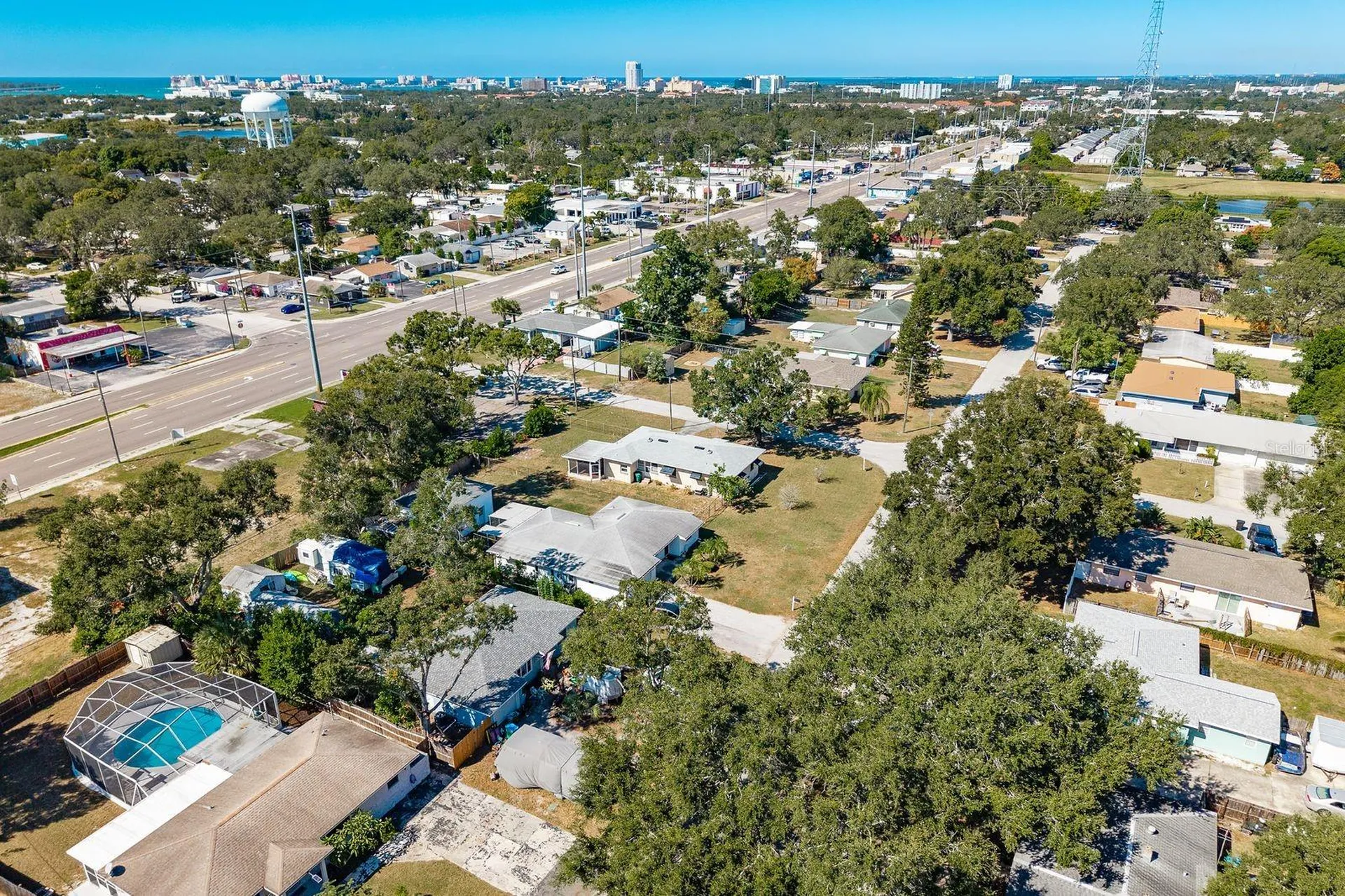 1221 Woodlawn Street Clearwater FL 33756