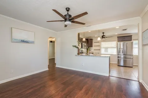 1221 Woodlawn Street Clearwater FL 33756