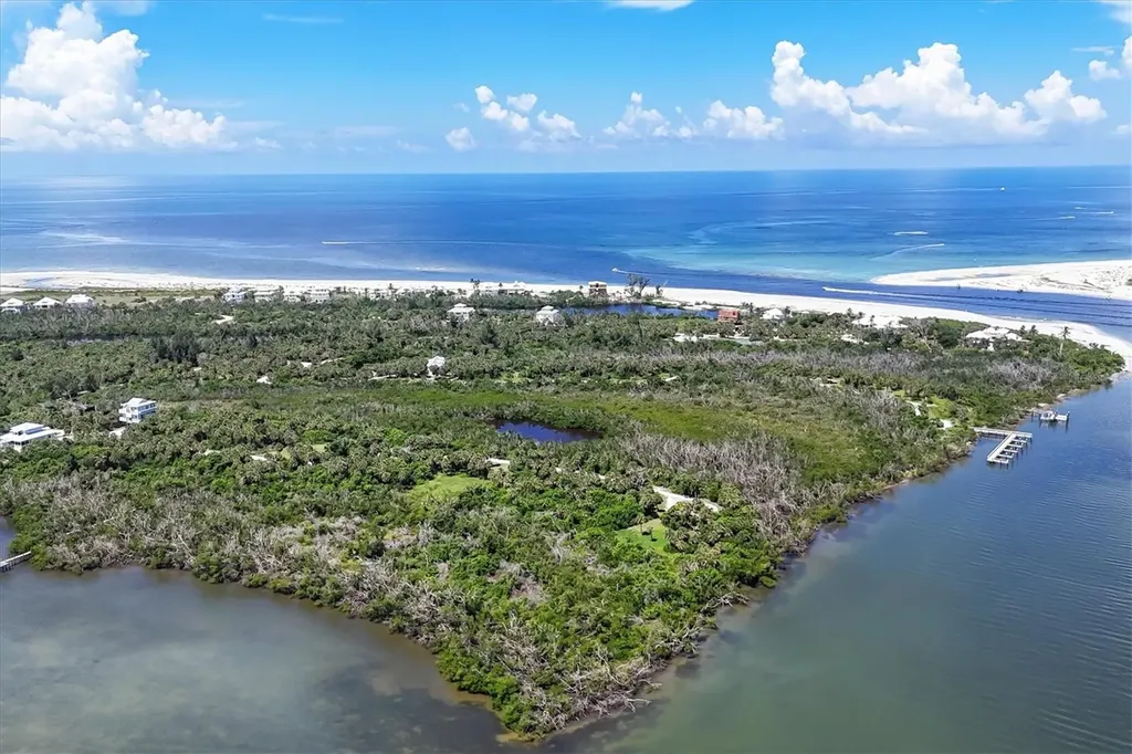 6040 Palm Point Way Placida FL 33946