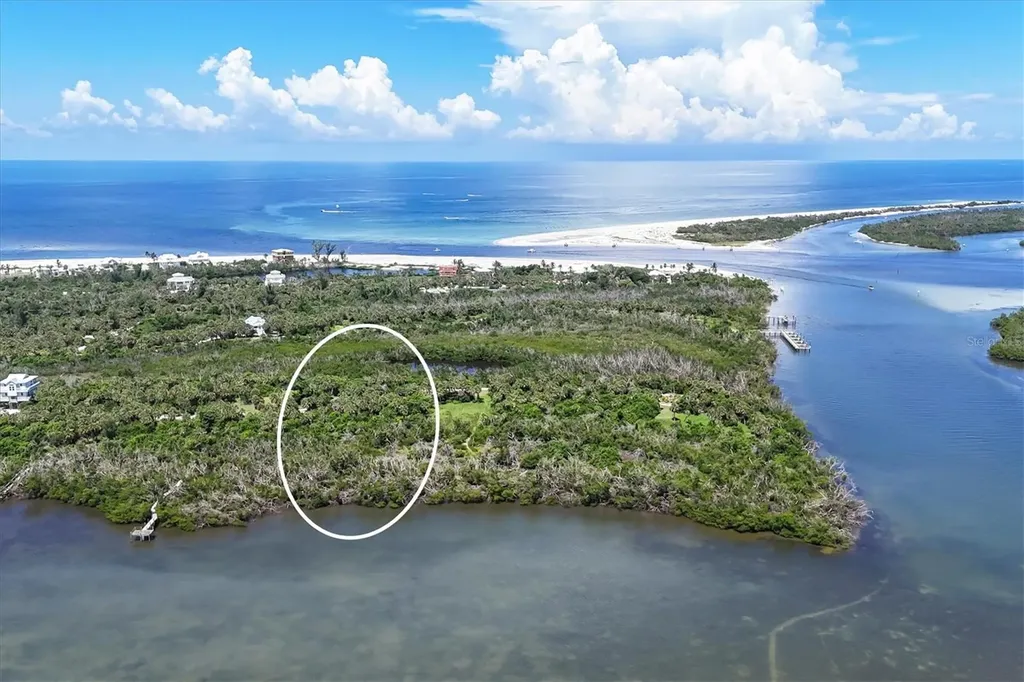6040 Palm Point Way Placida FL 33946