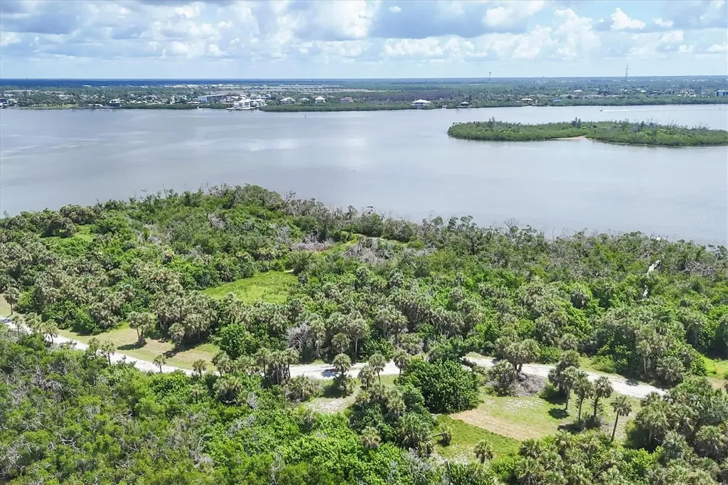 6040 Palm Point Way Placida FL 33946