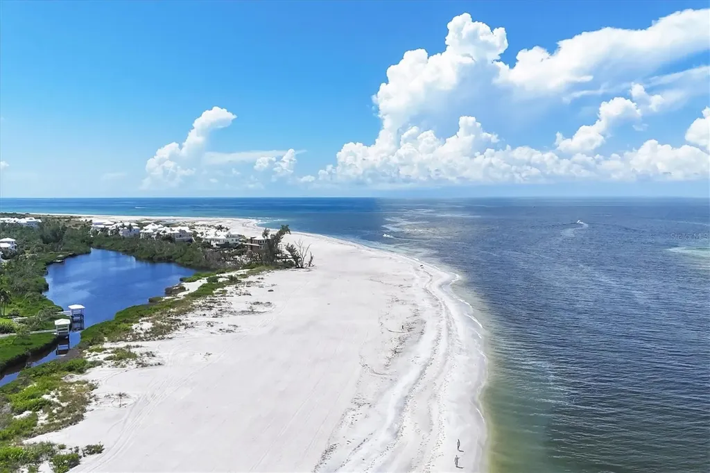 6040 Palm Point Way Placida FL 33946