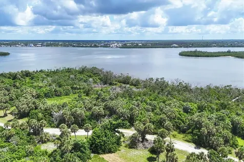 6040 Palm Point Way Placida FL 33946