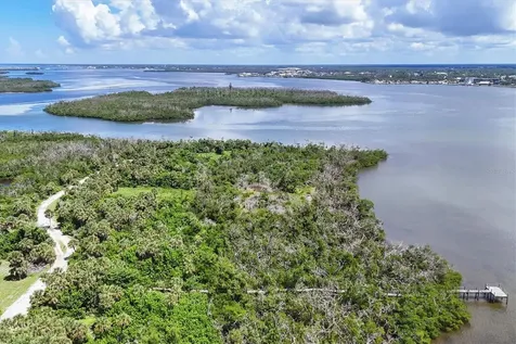 6040 Palm Point Way Placida FL 33946