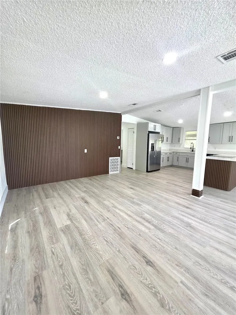 16909 Bay Avenue Montverde FL 34756