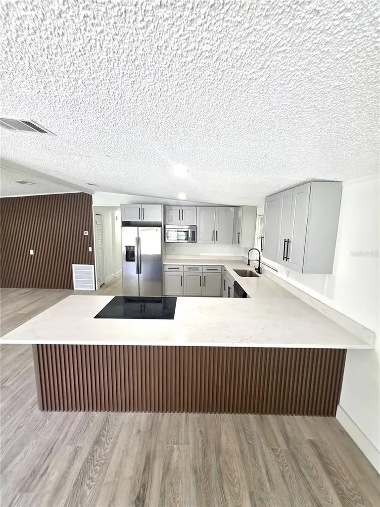 16909 Bay Avenue Montverde FL 34756