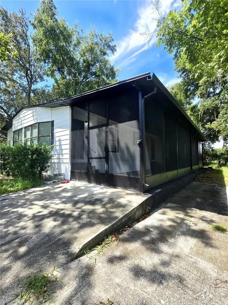 16909 Bay Avenue Montverde FL 34756