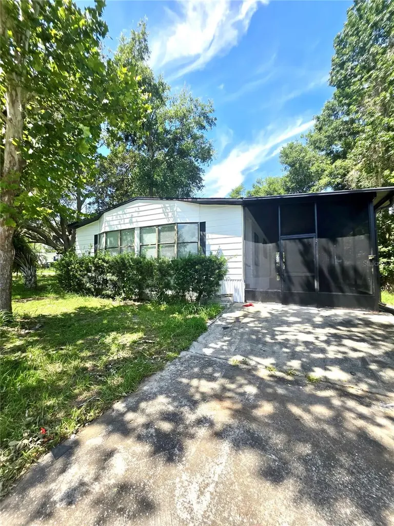 16909 Bay Avenue Montverde FL 34756