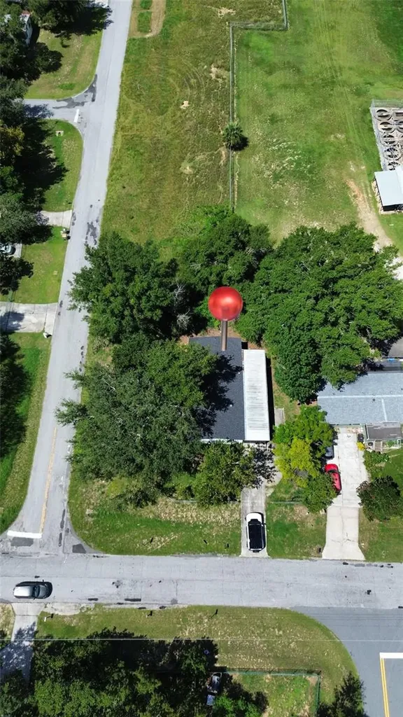 16909 Bay Avenue Montverde FL 34756