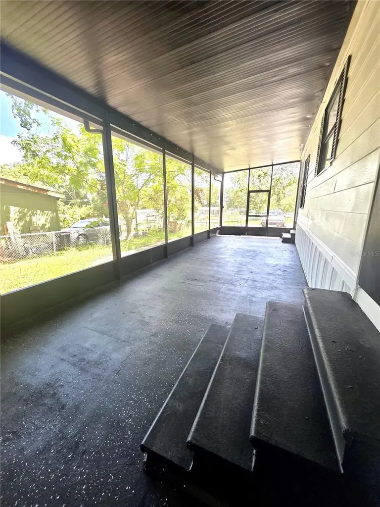 16909 Bay Avenue Montverde FL 34756