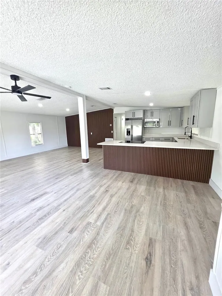16909 Bay Avenue Montverde FL 34756