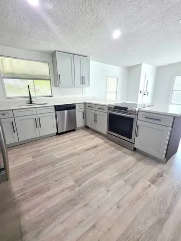 16909 Bay Avenue Montverde FL 34756
