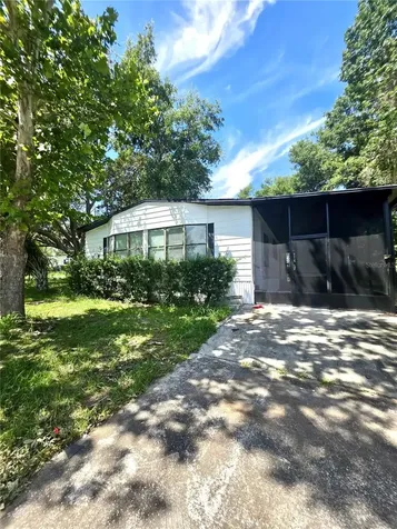 16909 Bay Avenue Montverde FL 34756