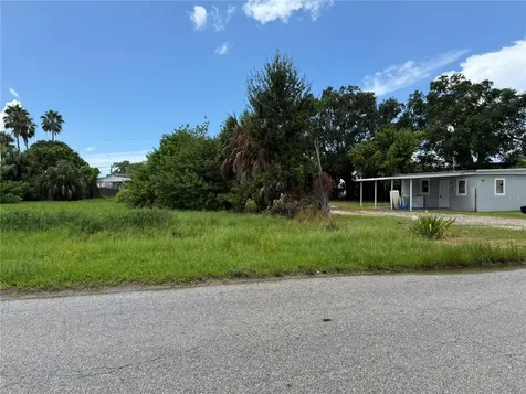 1ST Street NE Ruskin FL 33570