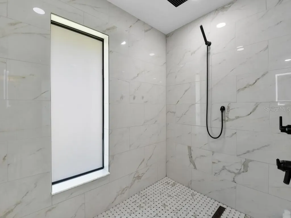 6923 Old Whiskey Creek Drive Fort Myers FL 33919