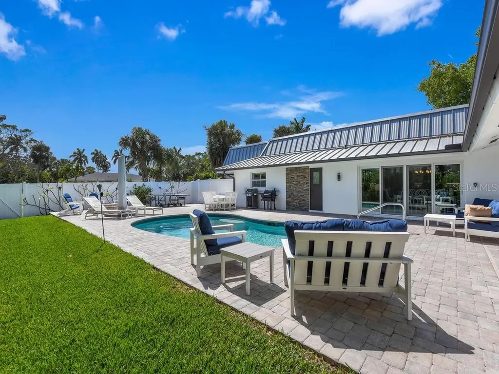 6923 Old Whiskey Creek Drive Fort Myers FL 33919