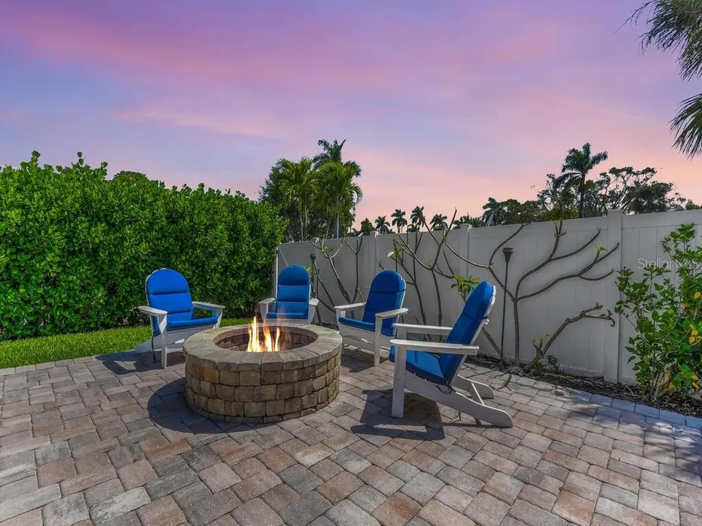 6923 Old Whiskey Creek Drive Fort Myers FL 33919