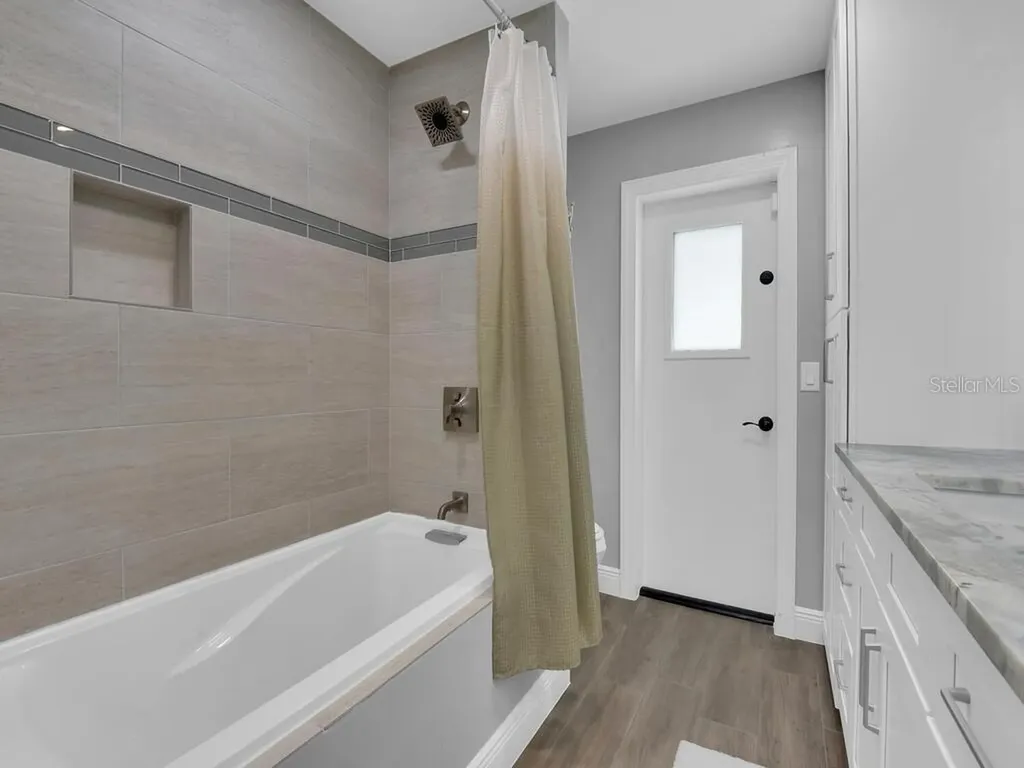 6923 Old Whiskey Creek Drive Fort Myers FL 33919