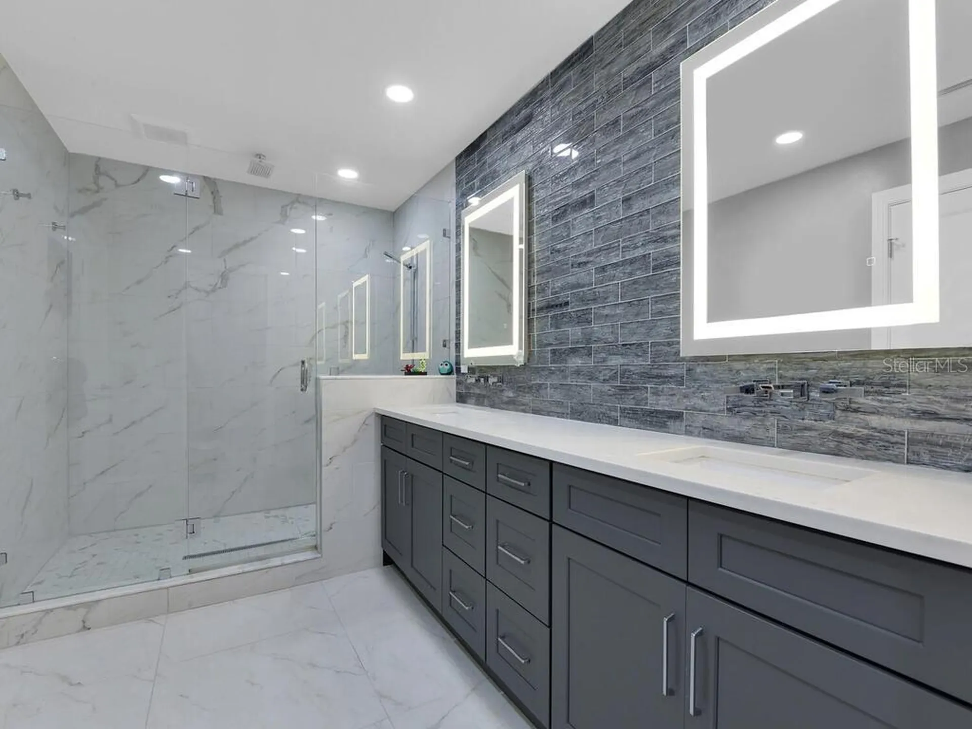 6923 Old Whiskey Creek Drive Fort Myers FL 33919