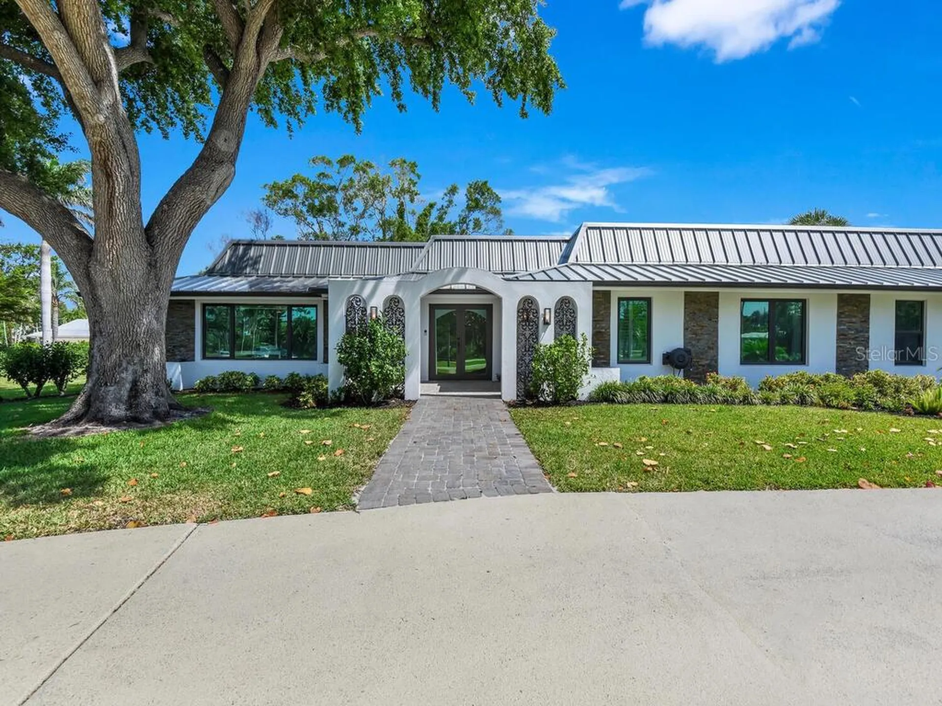 6923 Old Whiskey Creek Drive Fort Myers FL 33919