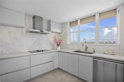 225 Road No 2, Villa Caparra Plaza Guaynabo PR 00966